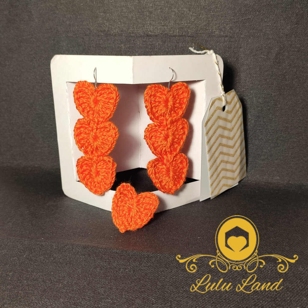 Set cercei crosetati Hearts cu broșă handmade LL376